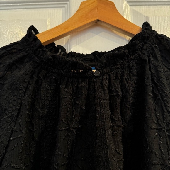 Old Navy Black Lace Embroidered Blouse Peasant Top Long Sleeve Boho Size Large - Picture 2 of 10
